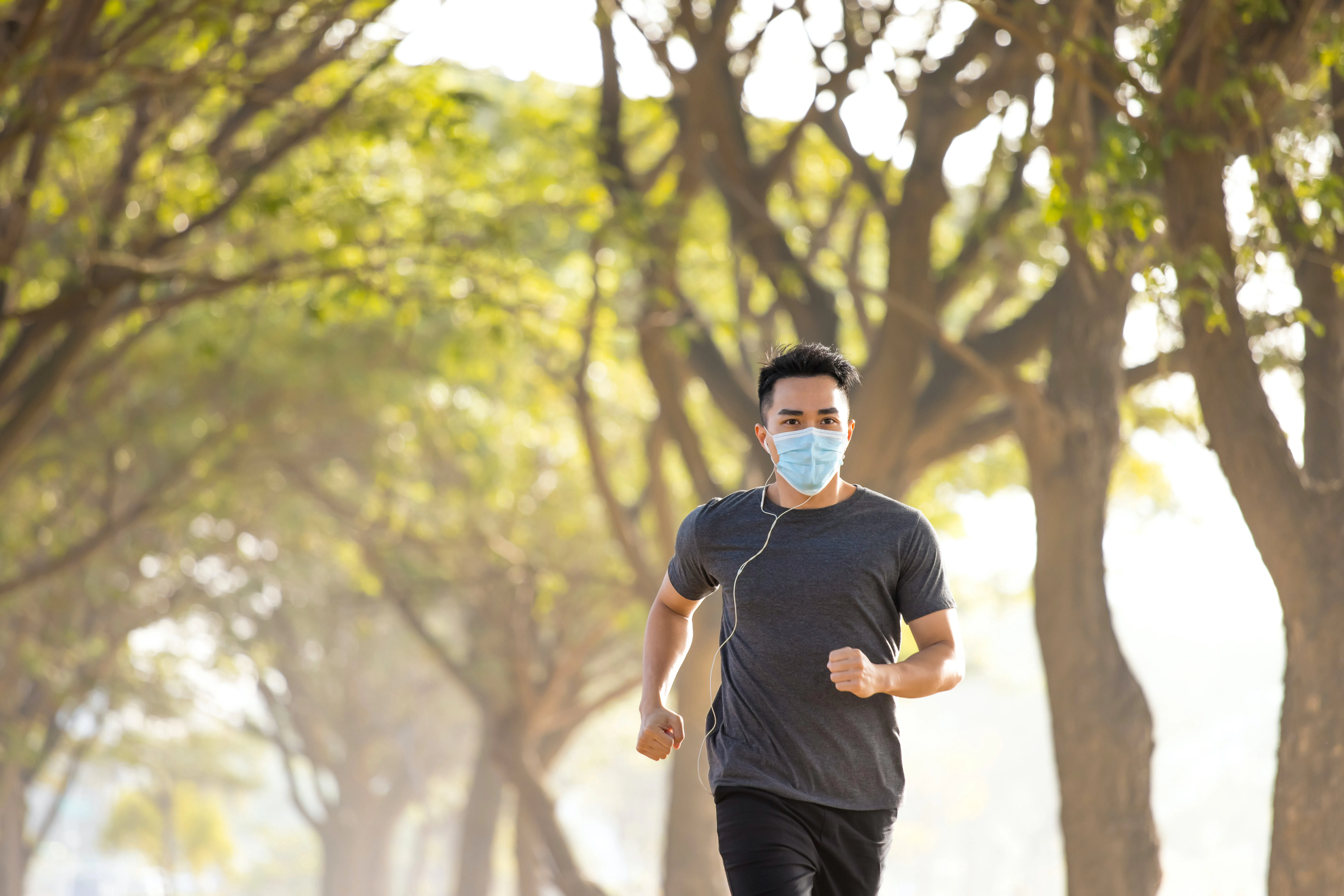 Running & Covid-19: A scientific guide to the best masks to wear