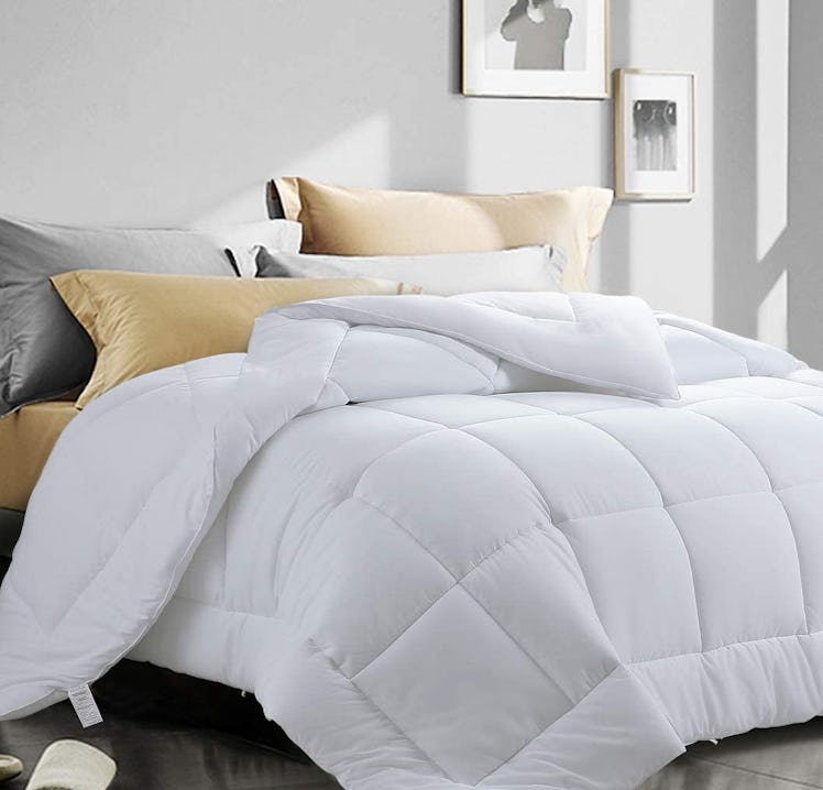 ASHOMELI Cooling Comforter