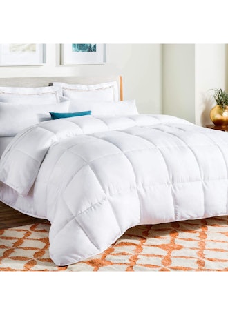 Linenspa All-Season Down-Alternative Quilted Comforter
