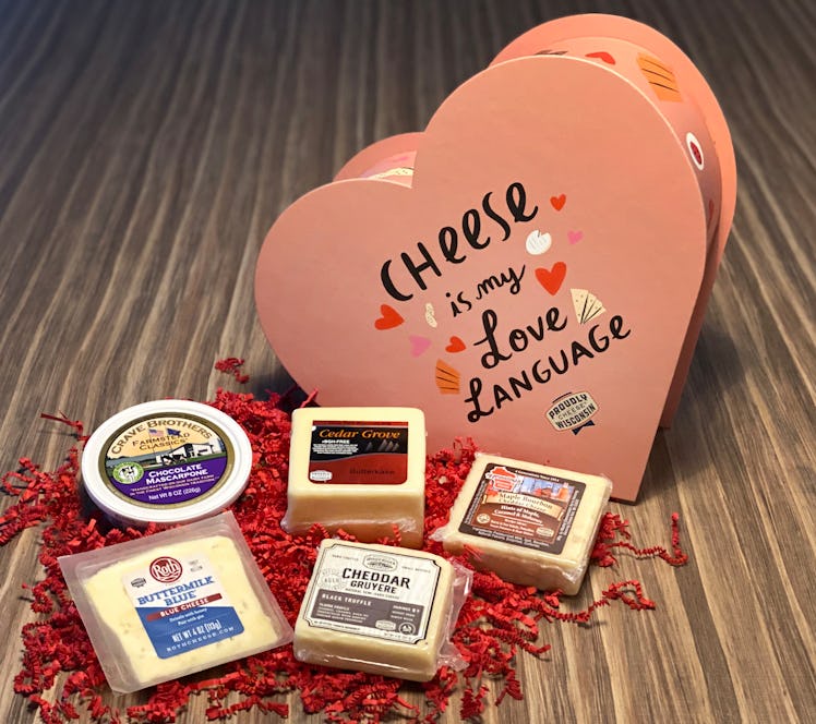 This heart-shaped Wisconsin cheese box giveaway for Valentine's Day is amazing.