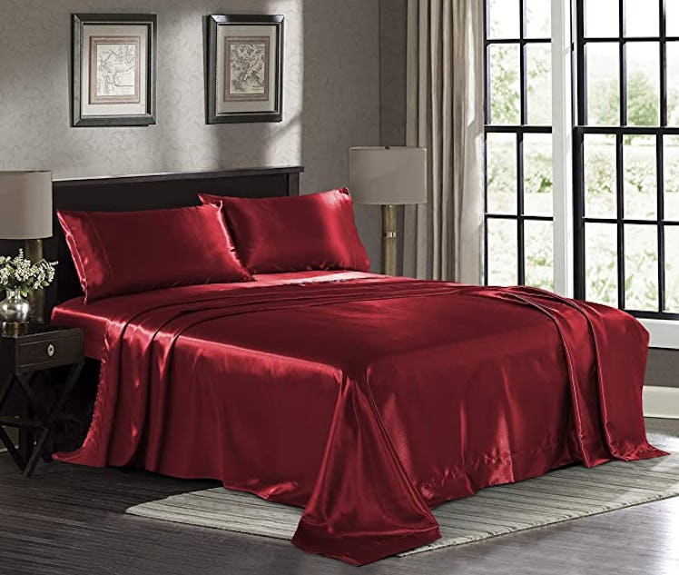 Pure Bedding Satin Sheets and Pillow Cases (4-Pieces)