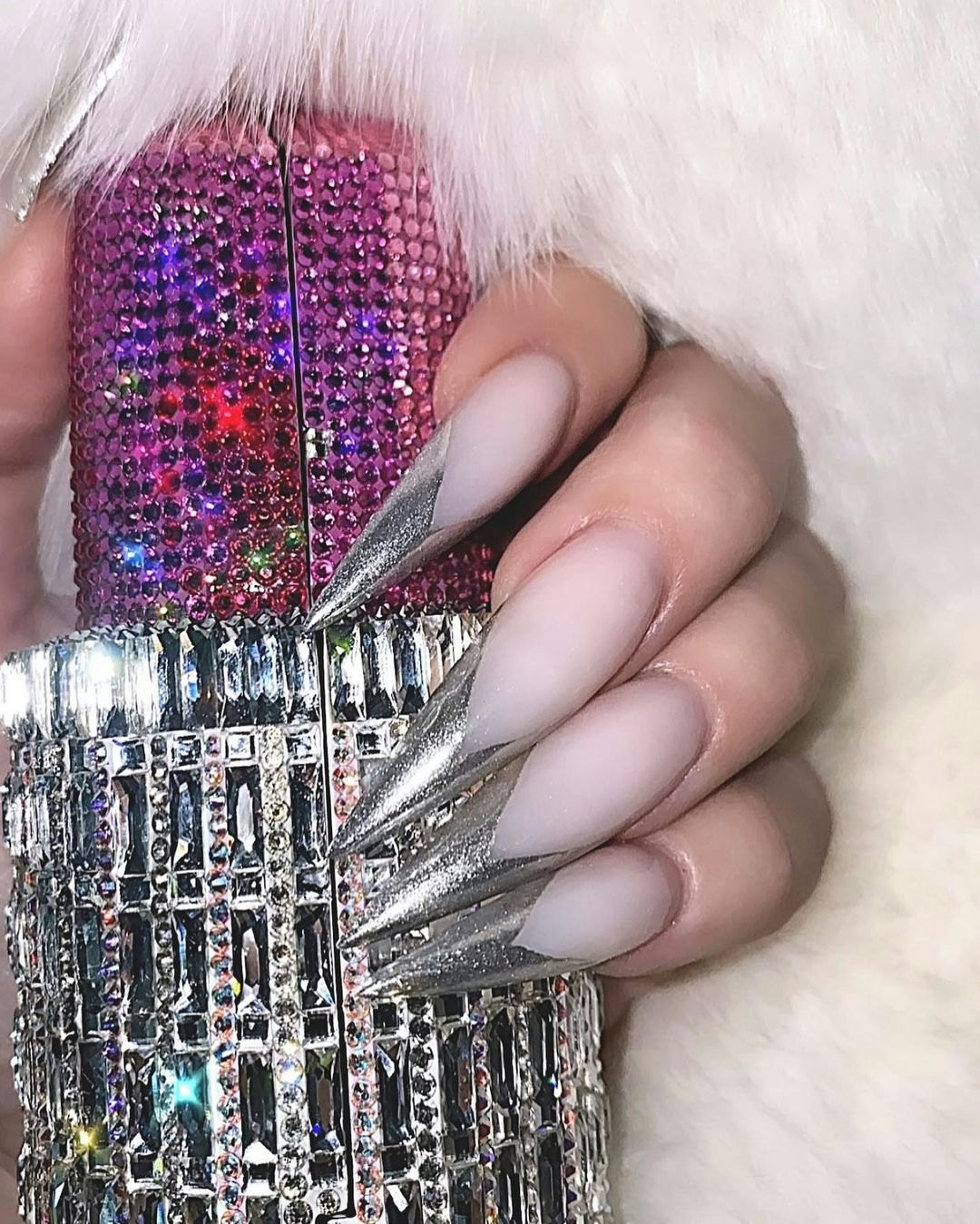 How Billie Eilish's Nails Defined Her More-Is-More Aesthetic, According to  Her Manicurist