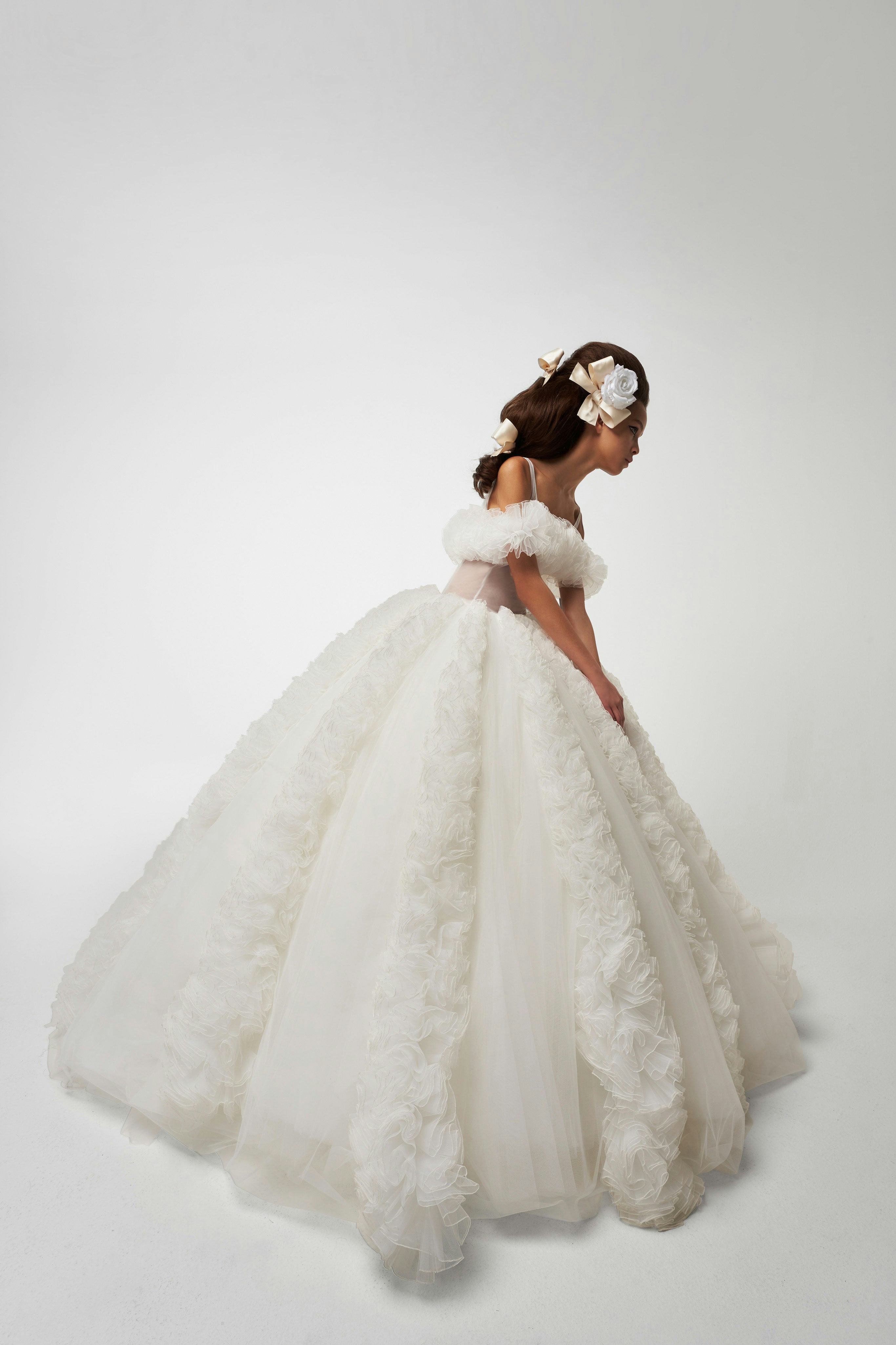 Look 12 from Giambattista Valli's Spring 2021 Couture presentation.