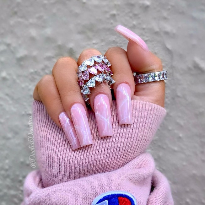 Featured image of post Valentine Nail Designs 2021 Long