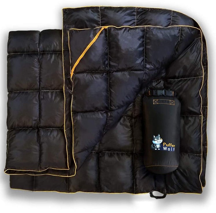 PUFFER WOLF Outdoor Camping Blanket