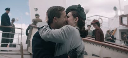 Movies valentines valentine 20 Valentine's Day Family Movies To Stream That Everyone Will Love