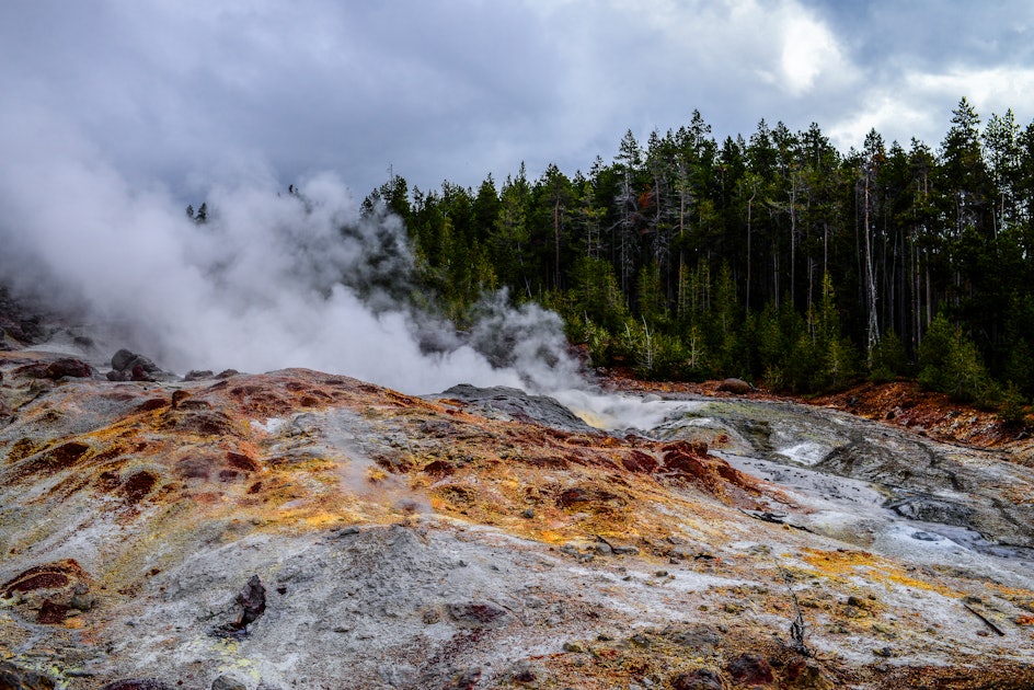 What a perplexing geyser study means for the future of Yellowstone's ...