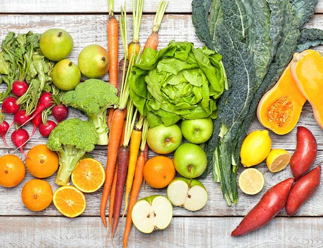 Mixed Fruit and Veggie Box