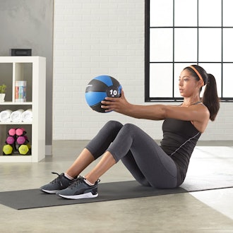 Amazon Basics Medicine Ball for Workouts