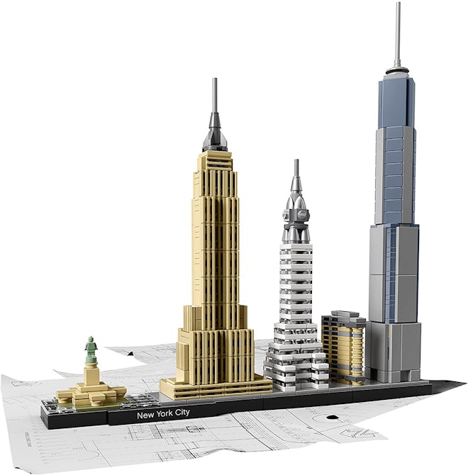 LEGO Build It Yourself New York Skyline Model Kit