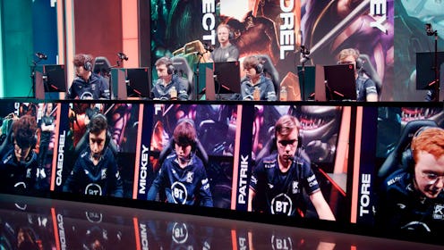 excel esports competing