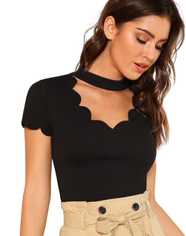 Romwe Scalloped Cut Out Tee