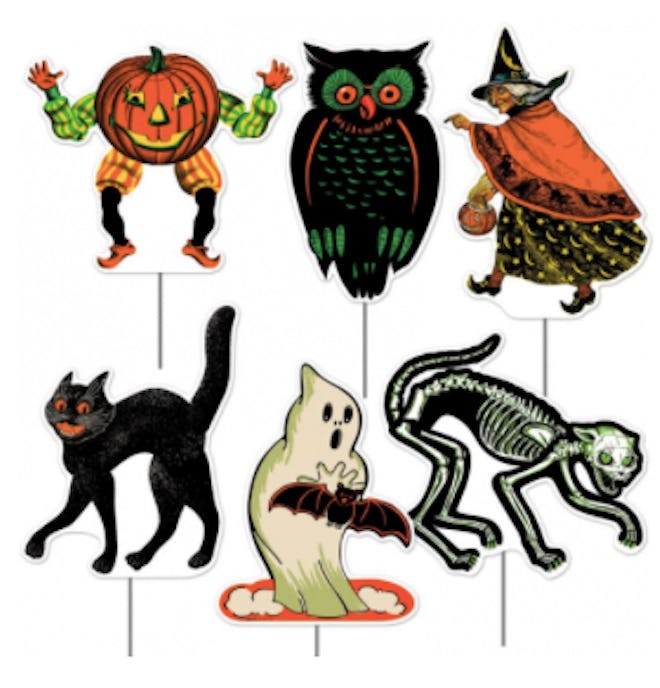 Plastic Halloween yard decorations