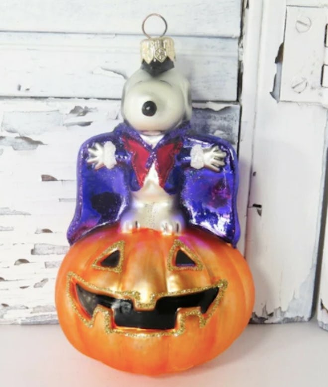 Snoopy Halloween ornament