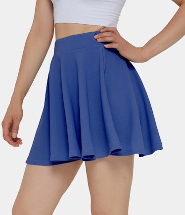 Cassie wears a blue tennis skirt on 'Euphoria.'