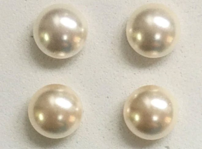 Pearl Magnetic Earrings