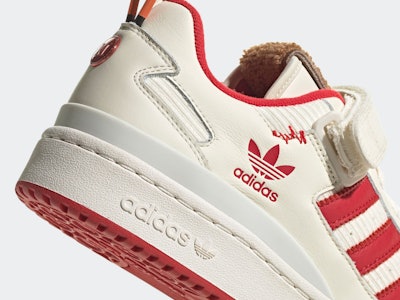 Adidas Christmas Shoes 2021 Adidas Home Alone Sneakers Say Merry Christmas You Filthy Animals Adidas Christmas Shoes 2021 Adidas Home Alone Sneakers Say Merry Christmas You Filthy Animals