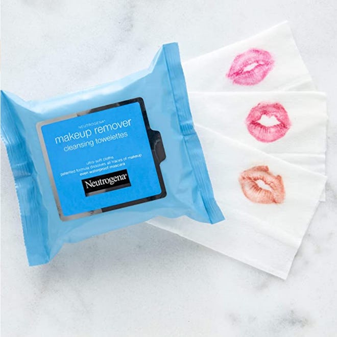 Neutrogena Day & Night Wipes With Makeup Remover