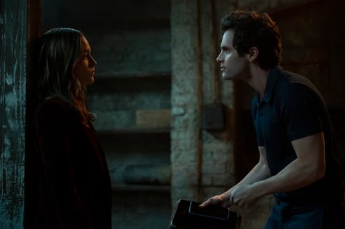 Joe yelling at Love in 'YOU' Season 3, which ends with him killing her.