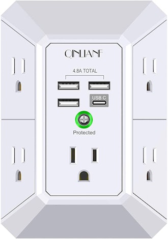 QINLIANF 5 Outlet Extender with 4 USB Charging Ports