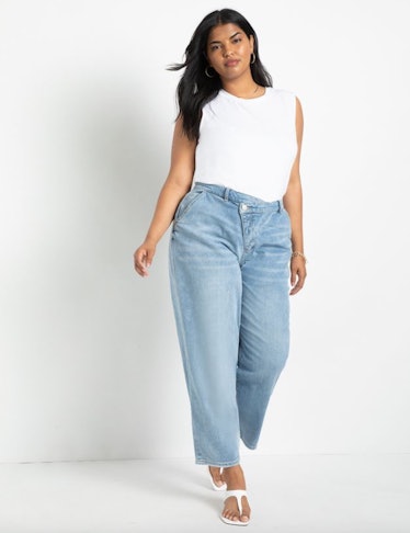 Relaxed jean with overlap waistband