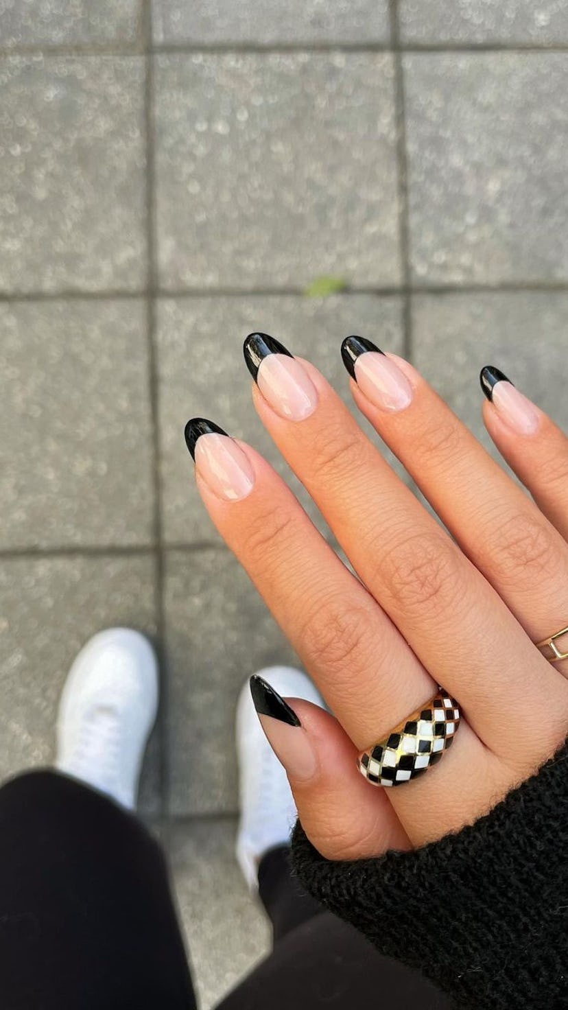 Moody French manicure inspiration