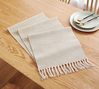 Chassic Farmhouse Style Cotton Linen Table Runner