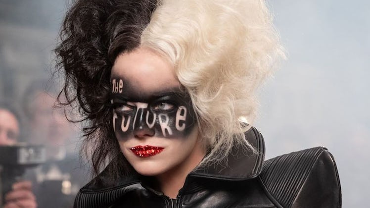 Emma Stone in the 2021 film 'Cruella' about the Disney villain from '101 Dalmatians'.