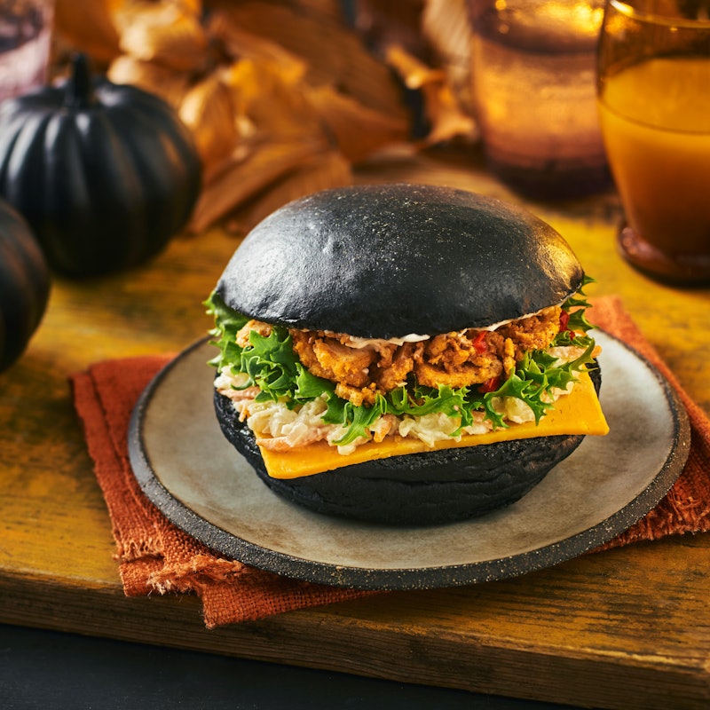 Sainsbury's Halloween Sandwich: Spicy Hell’s Chicken Sandwich