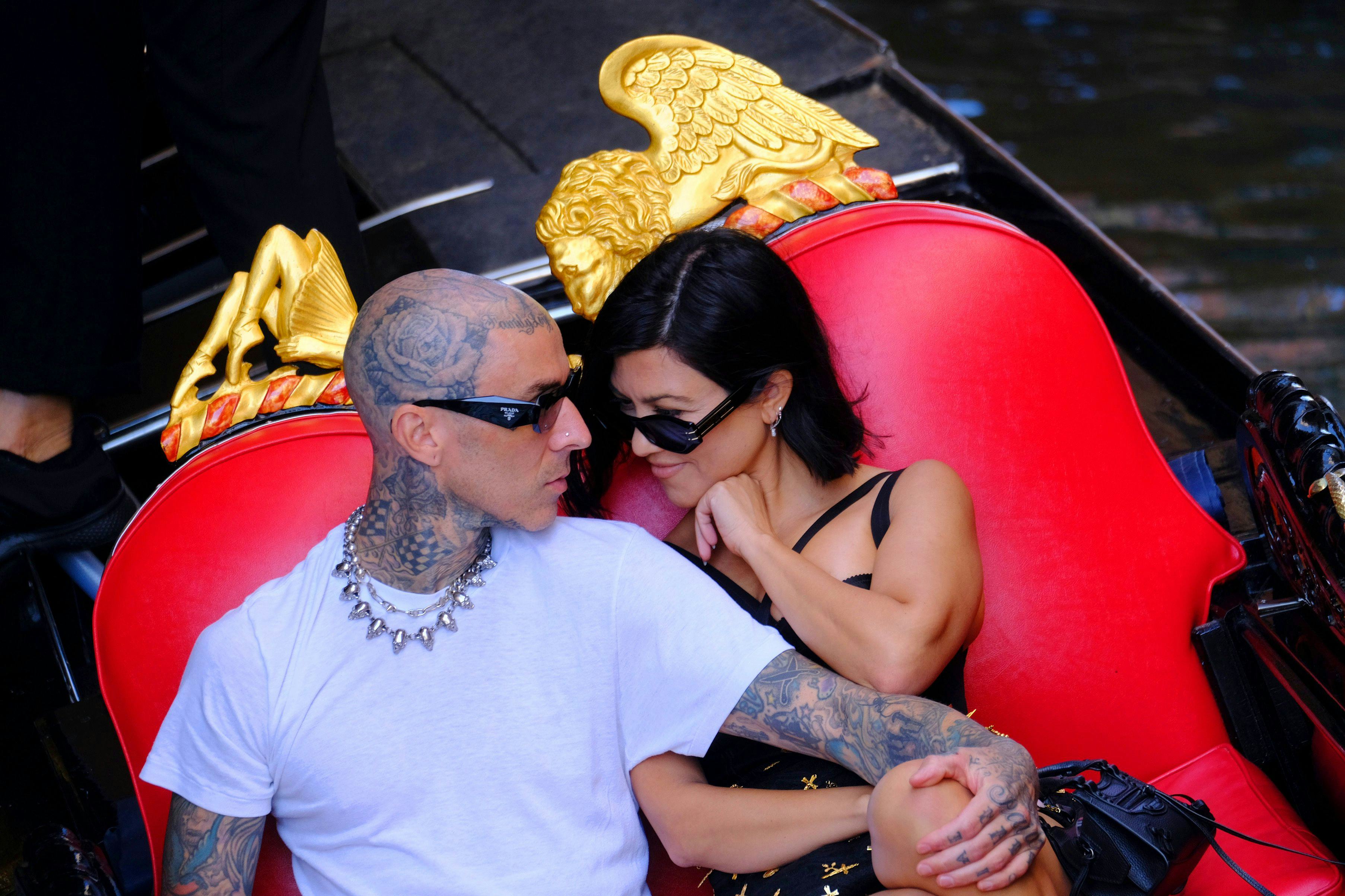 Kourtney Kardashian and Travis Barker gondola ride in Venice, Italy - 30 Aug 2021