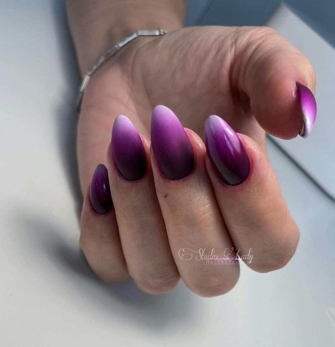Glossy Dark Purple Red Press On Maroon Acrylic Nails Coffin Short Oval  Solid Color, Reusable Acrylic Nail Art Tips For Fingernails And False Ovals  YQ231115 From Tales04, $4.54 | DHgate.Com