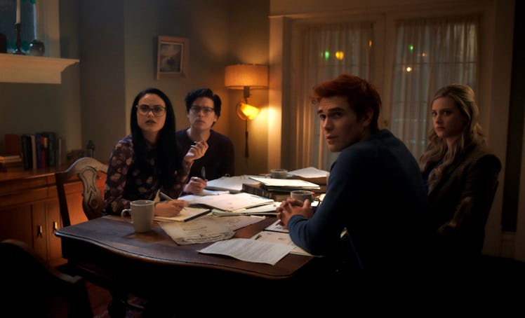 The 'Riverdale' Season 5 finale teaser is totally wild.