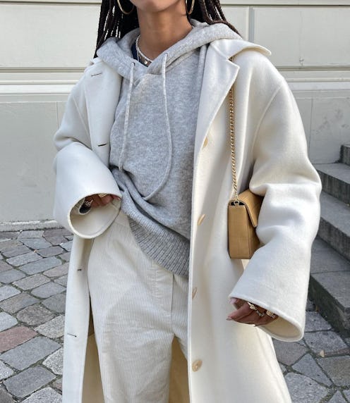 How to style hoodies for winter- Hoodie with an oversized coat