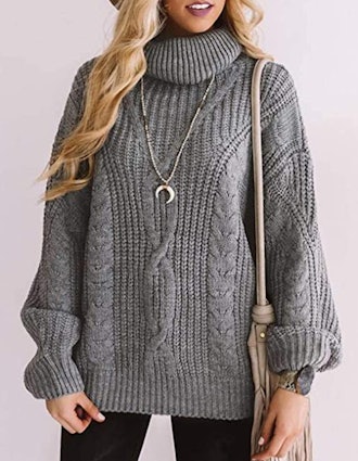 YUIOIOYU Oversized Cable-Knit Turtleneck Sweater