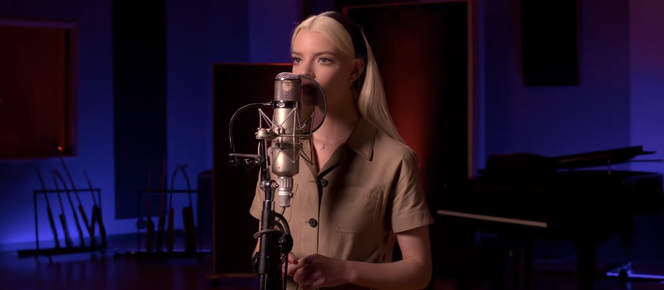 Anya Taylor-Joy Sings &rsquo;60s Classic &ldquo;Downtown&rdquo; For &lsquo;Last Night in Soho&rsquo;