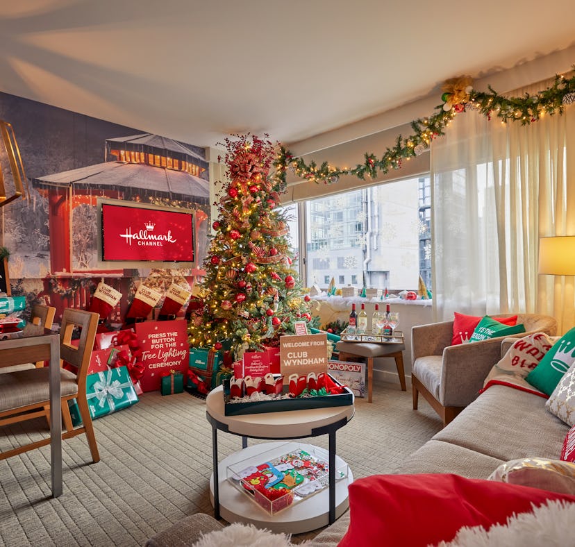 The Club Wyndham in NYC has one of the Hallmark Channel movie-inspired rooms that you can stay at th...