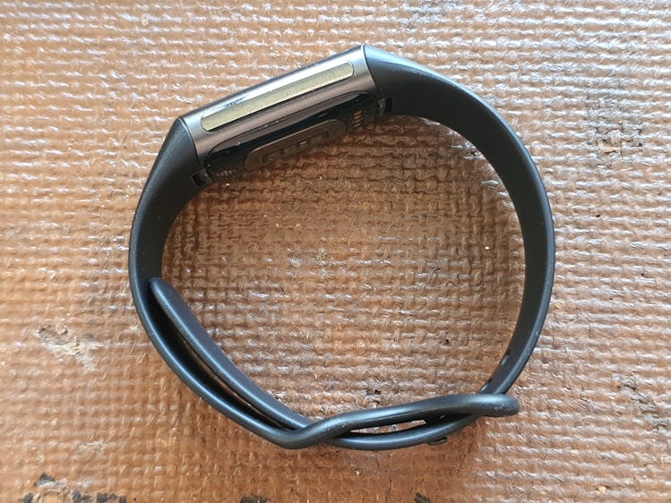 Fitbit Charge 5 strap