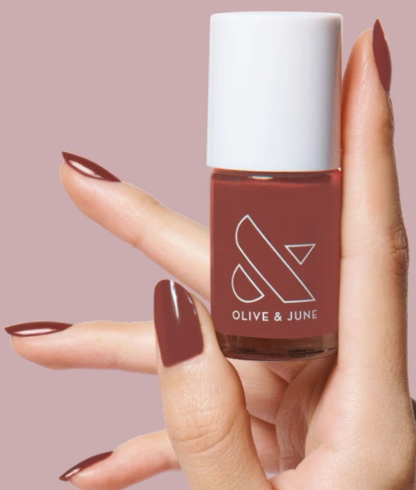 Buy DeBelle Gel Nail Lacquer Coco Bean (Light Brown Nail Polish), 8 ml -  Enriched with natural Seaweed Extract, cruelty Free, Toxic Free Online at  Low Prices in India - Amazon.in