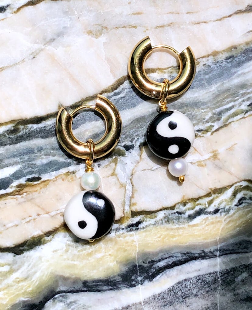 THE YIN TO MY YANG CHUNKY HOOPS