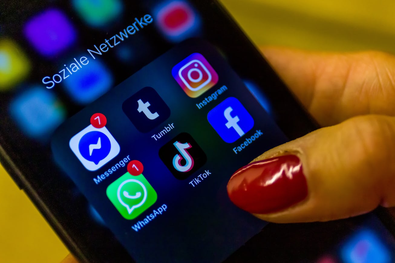 Some doctors think TikTok is responsible for the rise in Tourettes-like tics among teen girls