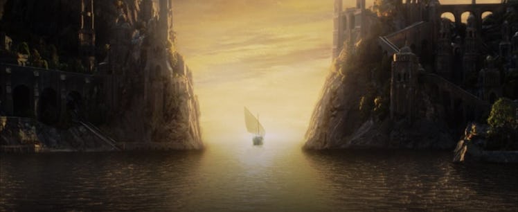 Boat sailing for the Undying Lands in Lord of the Rings: The Return of the King