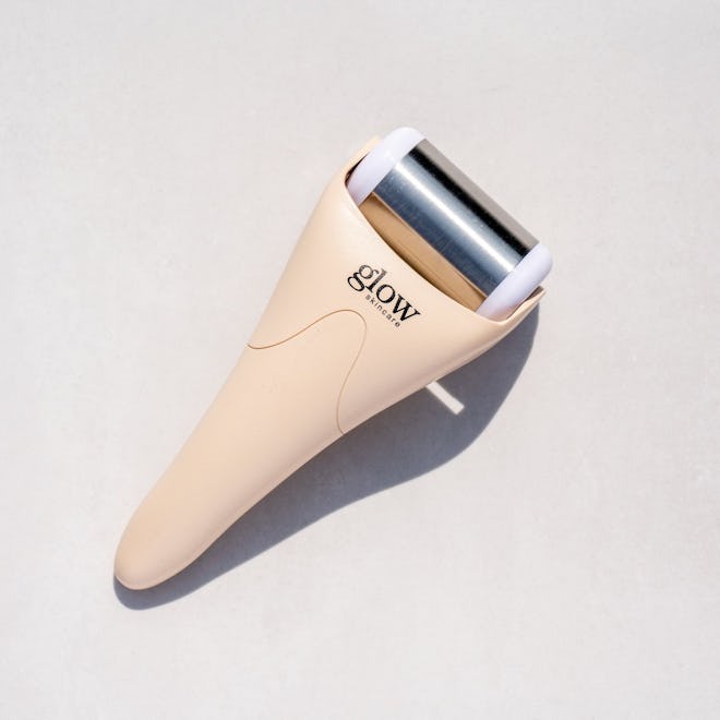 Glow Skincare™ Cold Roller