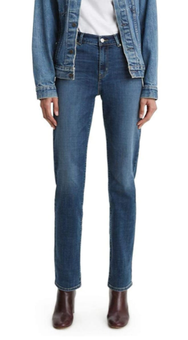 Levi’s Classic Straight Jeans