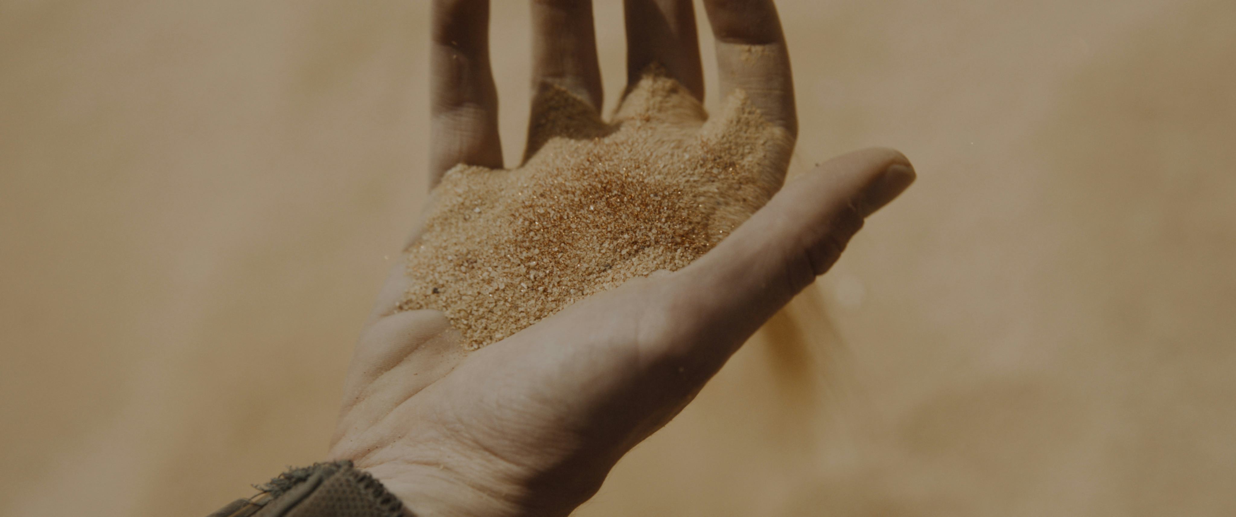 The Spice In 'Dune': The Powers, Source & Value Of Arrakis' Spice Melange
