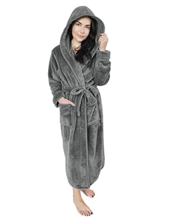 NY Threads Fleece Hooded Robe