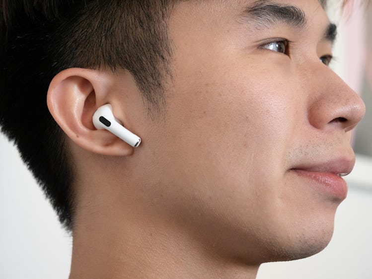 AirPods 3 review: Comfortable fit in the ears