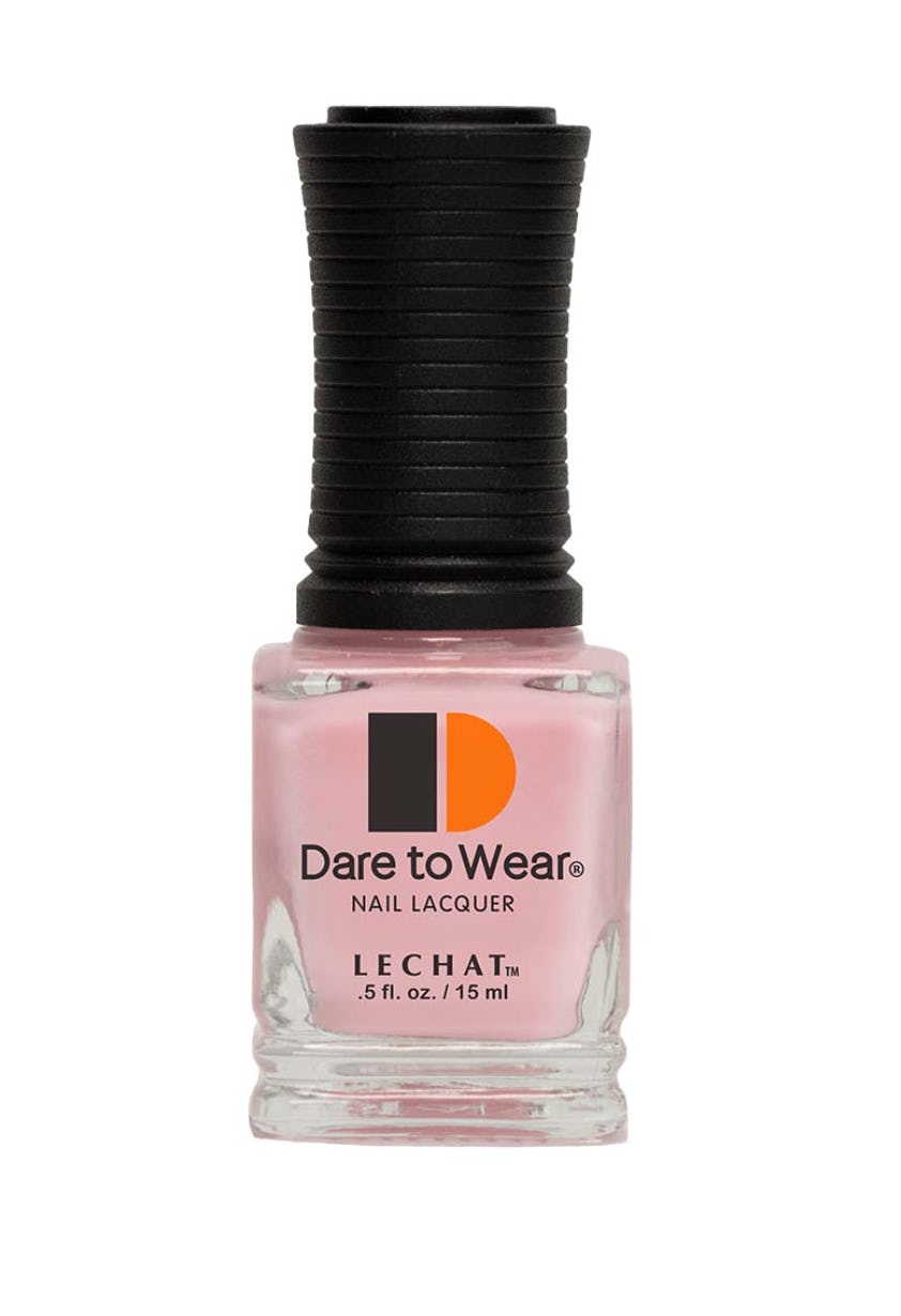 12 Engagement Nail Polishes That Emphasize Your Stone S Sparkle