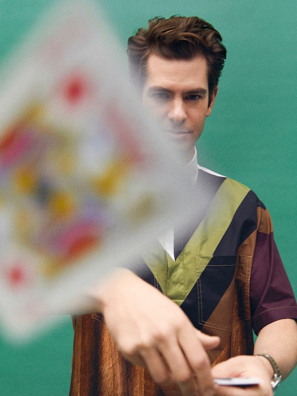 Gendarme card thrown by Andrew Garfield
