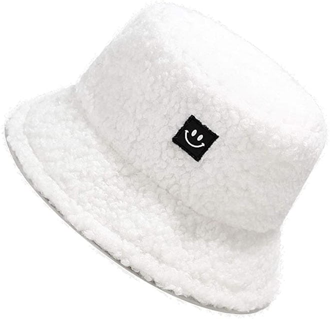 MaxNova Fuzzy Sherpa Teddy Style Faux Fur Wool Bucket Hat