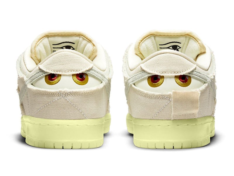 Nike SB Dunk Low Mummy